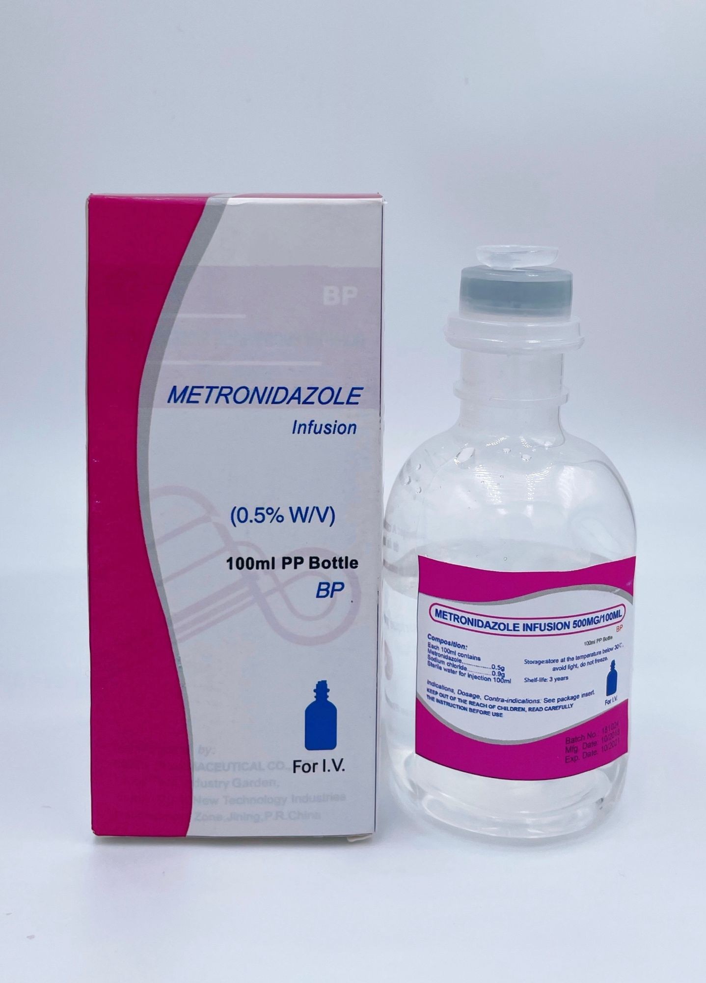 Metronidasool en natriumchloried inspuiting